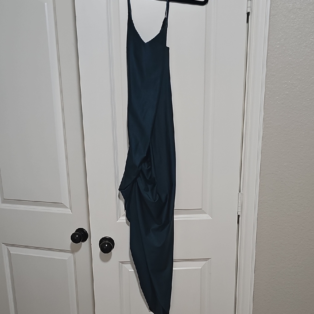 Elegant Dark Blue Midi Dress